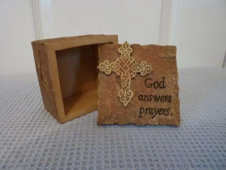 Prayer Box - God Answers Prayers - Russ Berrie - Click Image to Close